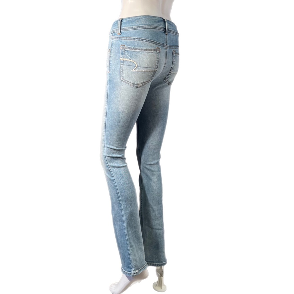 AEO Super Stretch Kickboot Medium Faded Wash Denim Jeans (2R)